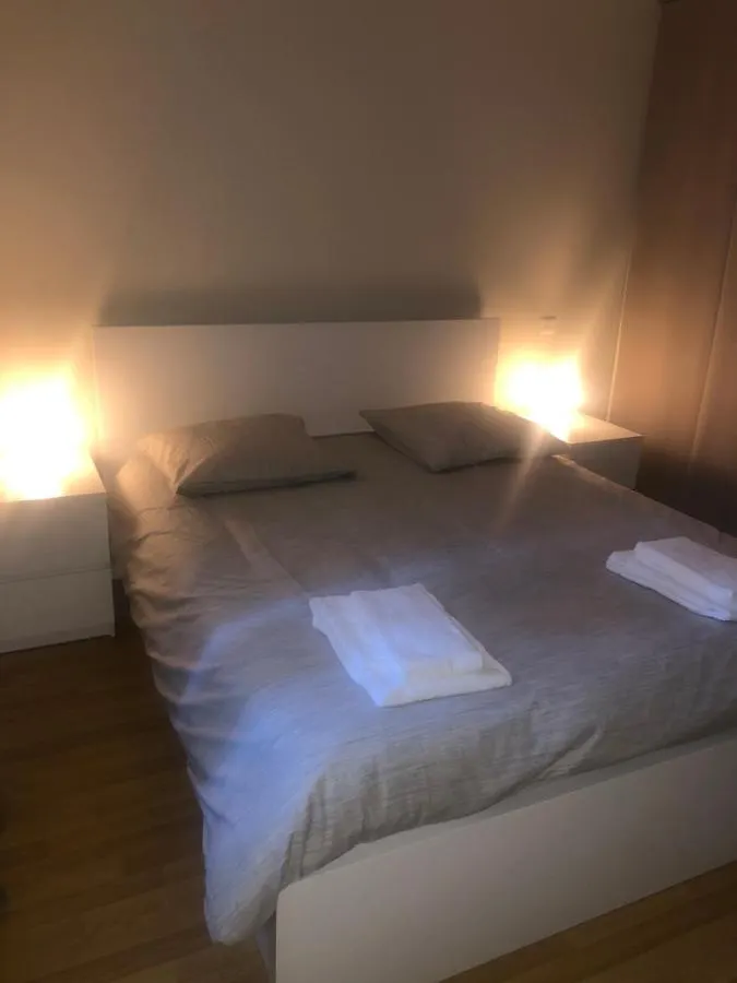 Holiday home Maison Tendance Avec Jardin, Centre Village, Alpilles, Familles Eyragues France