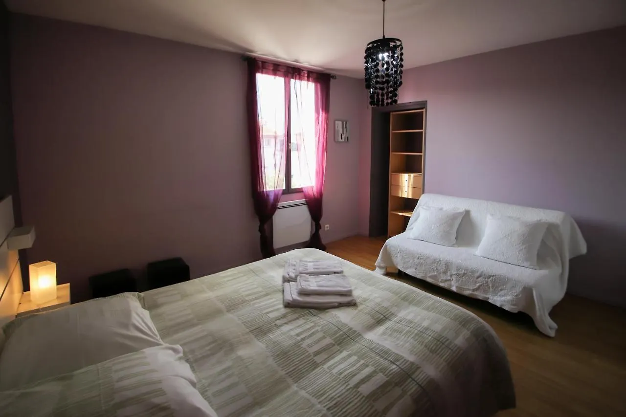 Maison Tendance Avec Jardin, Centre Village, Alpilles, Familles Eyragues